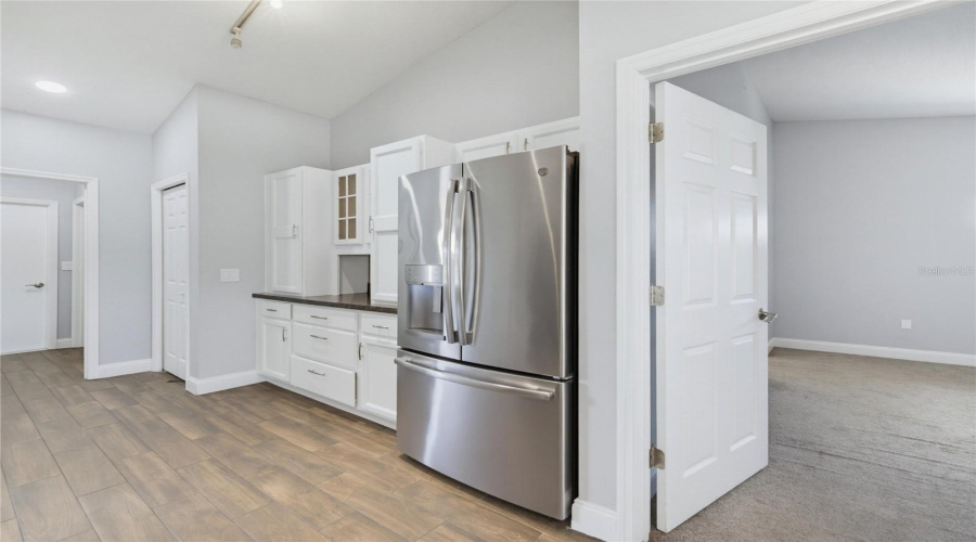 St Cloud, Florida 34772, 3 Bedroom Bedrooms, ,2 Bathroombathrooms,Residential,For Sale,Sweetheart,0,Mfrtb8538648