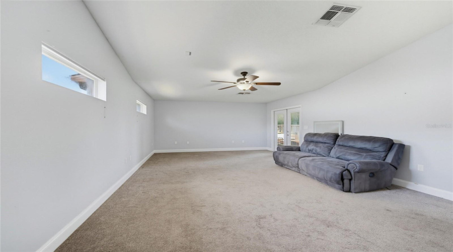 St Cloud, Florida 34772, 3 Bedroom Bedrooms, ,2 Bathroombathrooms,Residential,For Sale,Sweetheart,0,Mfrtb8538648