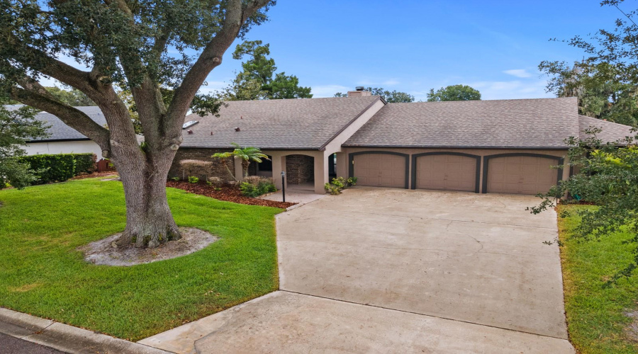 Orlando, Florida 32819, 4 Bedroom Bedrooms, ,3 Bathroombathrooms,Residential,For Sale,Pinemount,0,Mfro6428324
