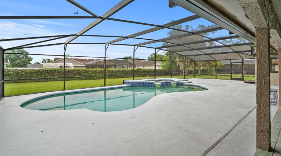 Orlando, Florida 32819, 4 Bedroom Bedrooms, ,3 Bathroombathrooms,Residential,For Sale,Pinemount,0,Mfro6428324