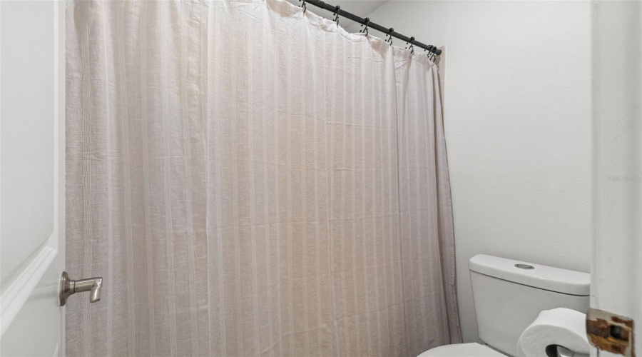 Tampa, Florida 33624, 3 Bedroom Bedrooms, ,2 Bathroombathrooms,Residential,For Sale,Trowbridge,0,Mfrtb8529176