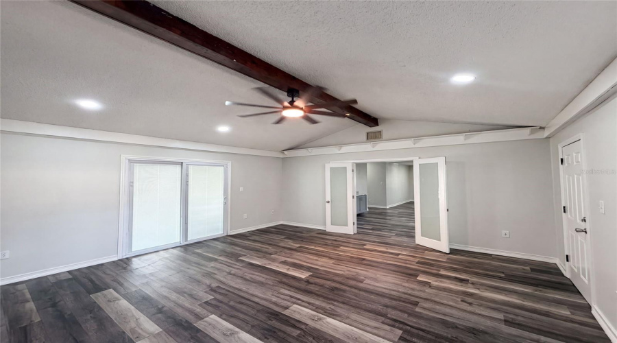 Lakeland, Florida 33801, 3 Bedroom Bedrooms, ,2 Bathroombathrooms,Residential,For Sale,Lori,0,Mfro6423651