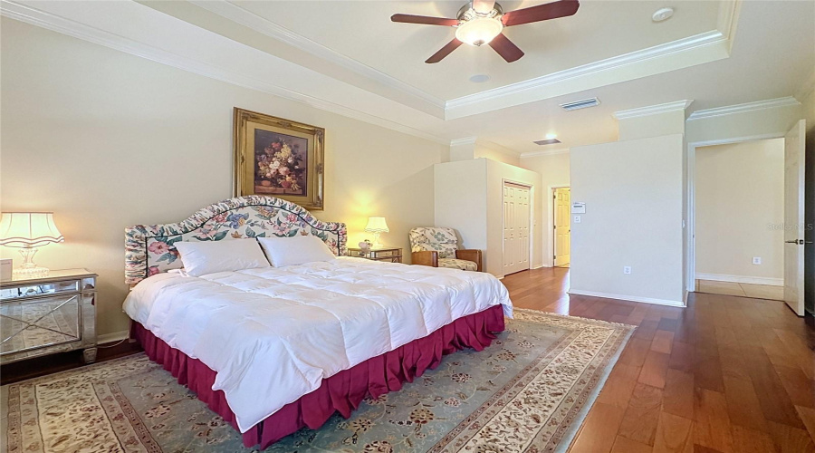 Bradenton, Florida 34212, 4 Bedroom Bedrooms, ,3 Bathroombathrooms,Residential,For Sale,169Th,0,Mfra4702638