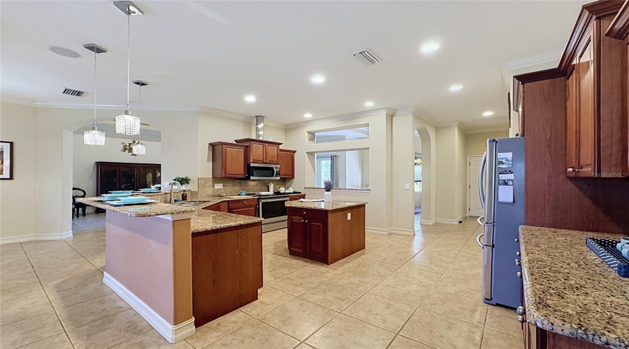 Bradenton, Florida 34212, 4 Bedroom Bedrooms, ,3 Bathroombathrooms,Residential,For Sale,169Th,0,Mfra4702638