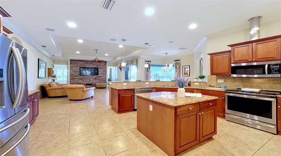 Bradenton, Florida 34212, 4 Bedroom Bedrooms, ,3 Bathroombathrooms,Residential,For Sale,169Th,0,Mfra4702638