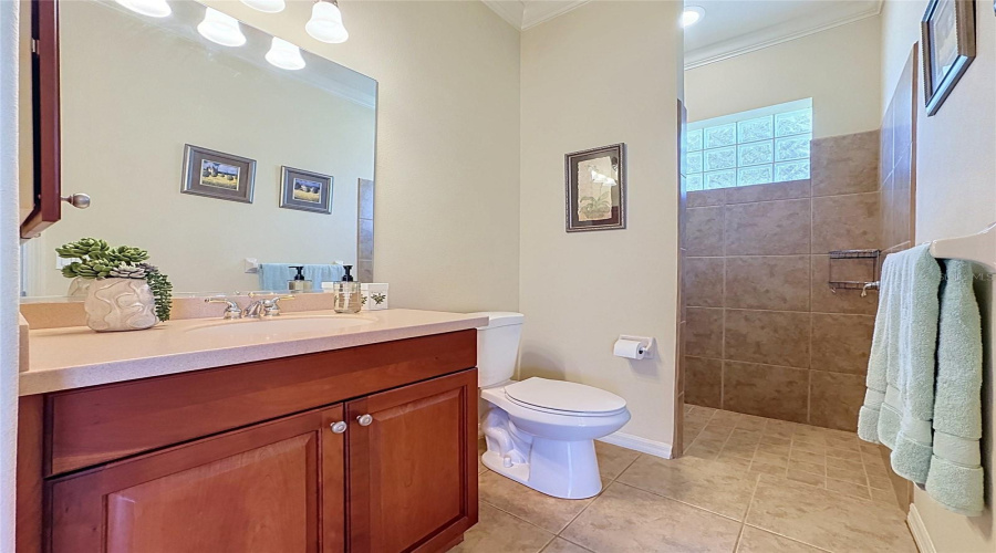 Bradenton, Florida 34212, 4 Bedroom Bedrooms, ,3 Bathroombathrooms,Residential,For Sale,169Th,0,Mfra4702638