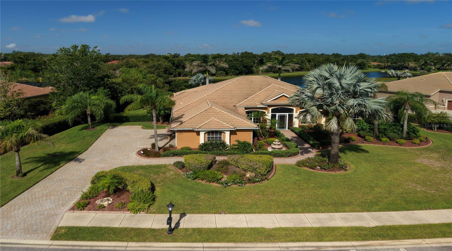Bradenton, Florida 34212, 4 Bedroom Bedrooms, ,3 Bathroombathrooms,Residential,For Sale,169Th,0,Mfra4702638