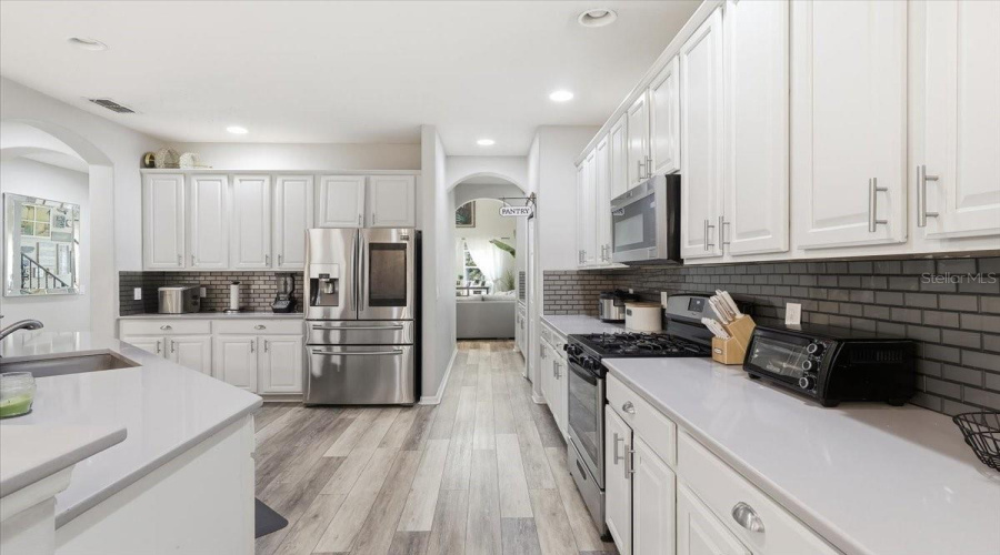 Windermere, Florida 34786, 5 Bedroom Bedrooms, ,3 Bathroombathrooms,Residential,For Sale,Blue Major,0,Mfro6359496