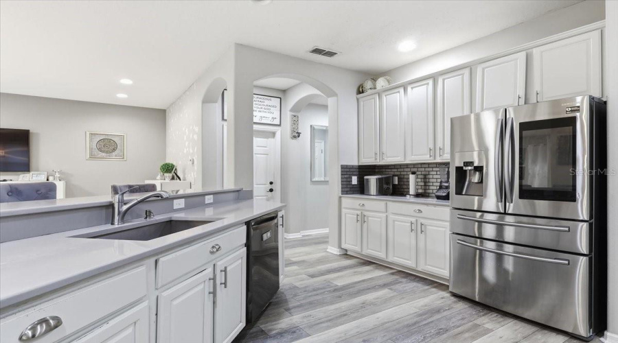 Windermere, Florida 34786, 5 Bedroom Bedrooms, ,3 Bathroombathrooms,Residential,For Sale,Blue Major,0,Mfro6359496