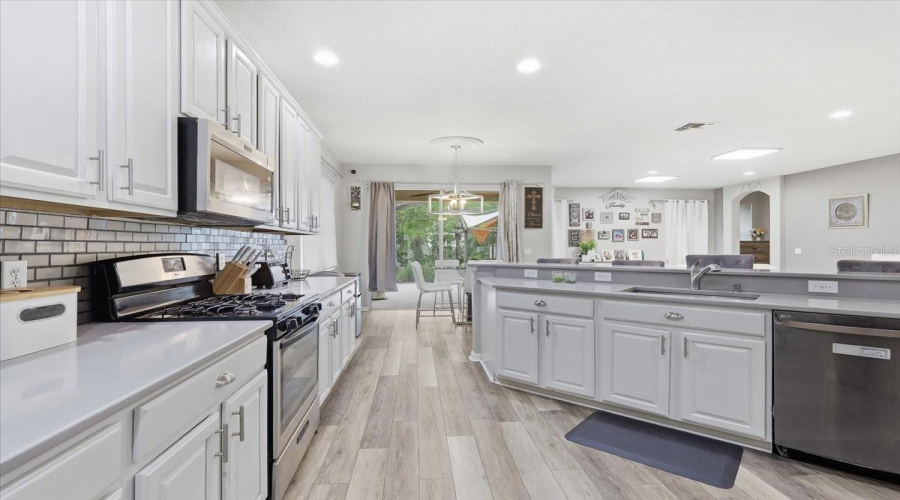 Windermere, Florida 34786, 5 Bedroom Bedrooms, ,3 Bathroombathrooms,Residential,For Sale,Blue Major,0,Mfro6359496