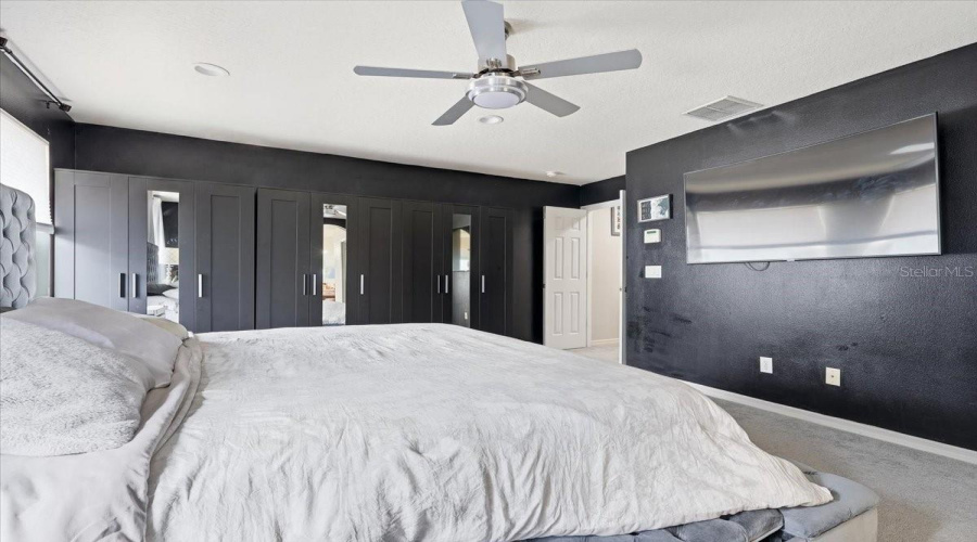 Windermere, Florida 34786, 5 Bedroom Bedrooms, ,3 Bathroombathrooms,Residential,For Sale,Blue Major,0,Mfro6359496