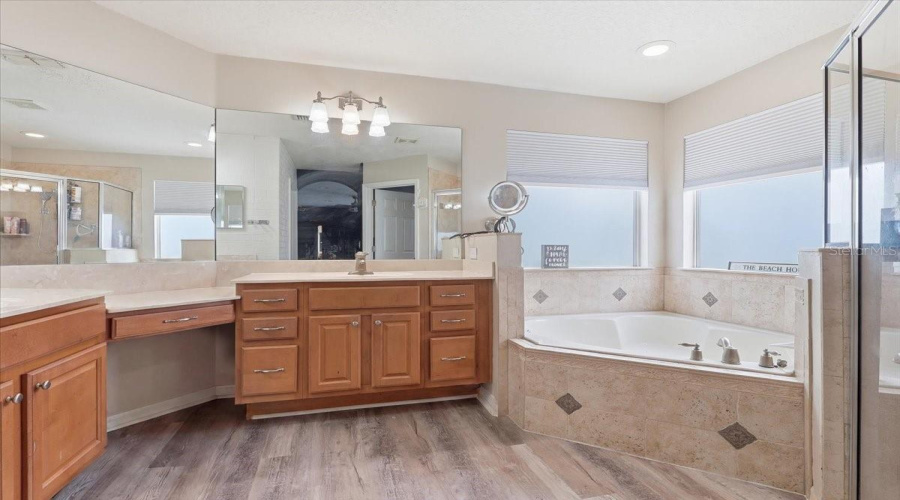Windermere, Florida 34786, 5 Bedroom Bedrooms, ,3 Bathroombathrooms,Residential,For Sale,Blue Major,0,Mfro6359496