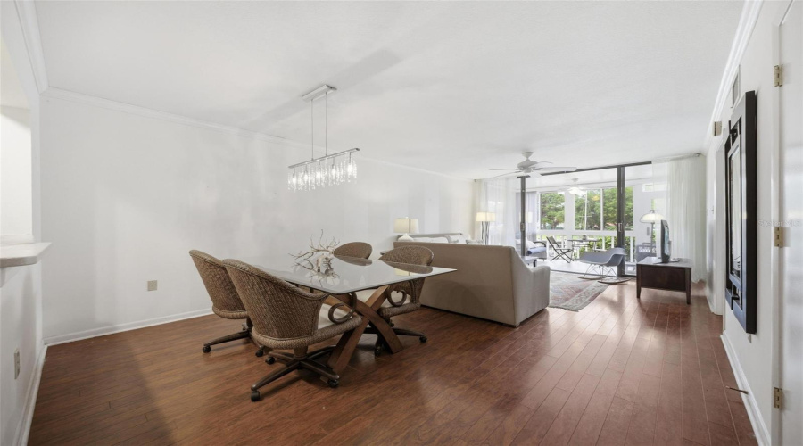 Tarpon Springs, Florida 34689, 2 Bedroom Bedrooms, ,2 Bathroombathrooms,Residential,For Sale,Mariner,0,Mfrtb8510783