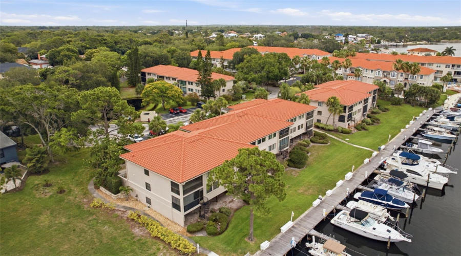 Tarpon Springs, Florida 34689, 2 Bedroom Bedrooms, ,2 Bathroombathrooms,Residential,For Sale,Mariner,0,Mfrtb8510783