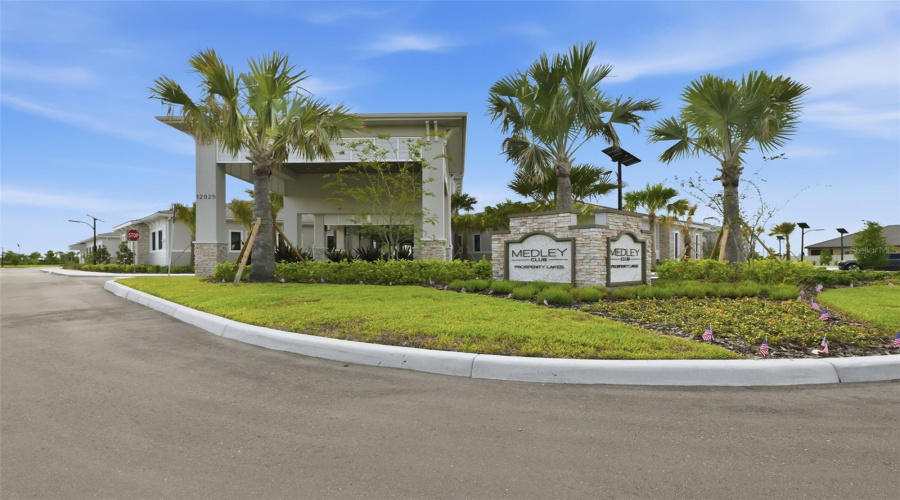 Medley Club Exclusive Resort-Style Amenities At Prosperity Lakes