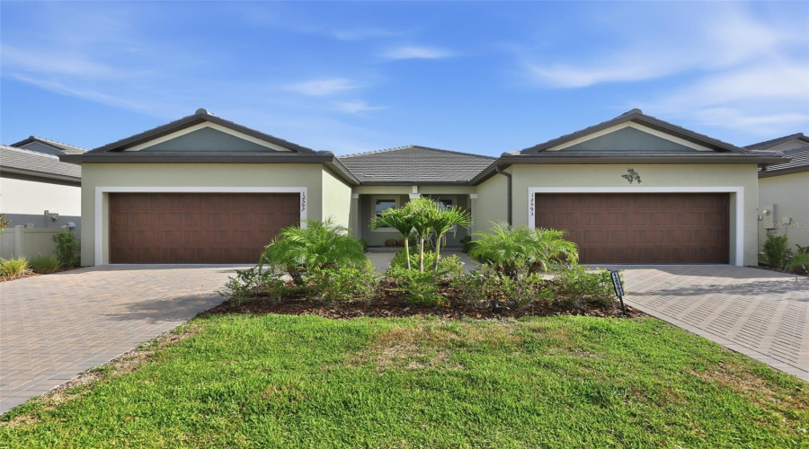Parrish, Florida 34219, 3 Bedroom Bedrooms, ,2 Bathroombathrooms,Residential,For Sale,Lily Quartz,0,Mfrtb8526925