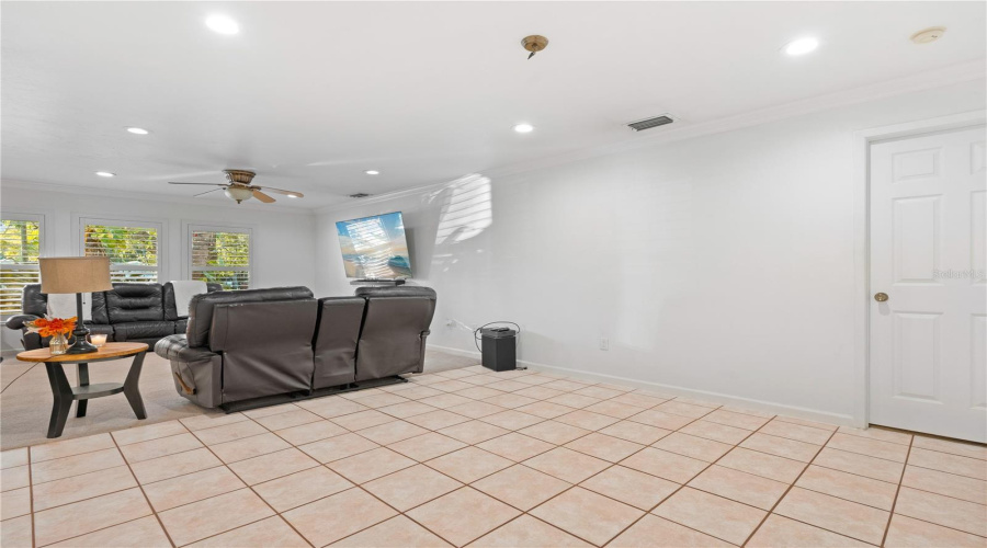 Bradenton, Florida 34208, 5 Bedroom Bedrooms, ,3 Bathroombathrooms,Residential,For Sale,29Th,0,Mfro6375044
