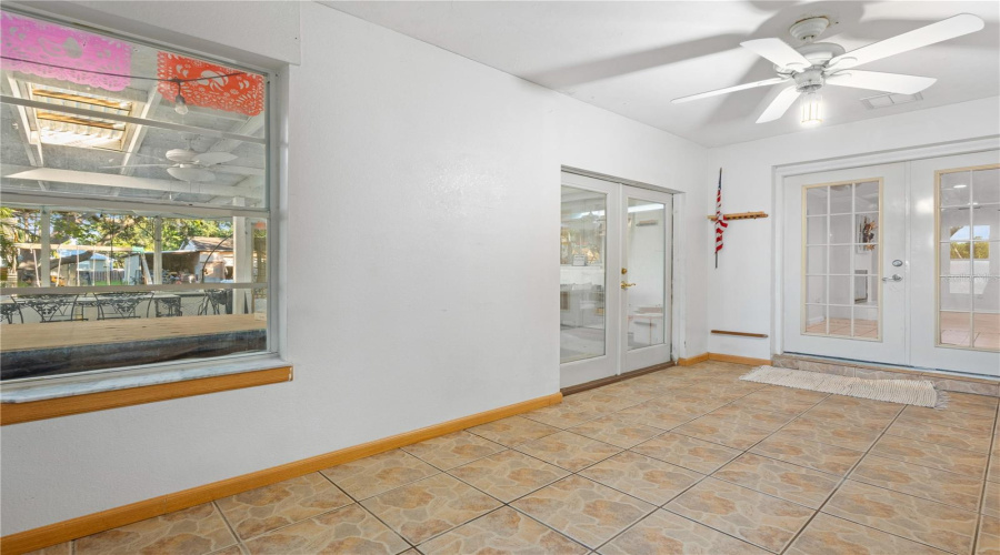 Bradenton, Florida 34208, 5 Bedroom Bedrooms, ,3 Bathroombathrooms,Residential,For Sale,29Th,0,Mfro6375044