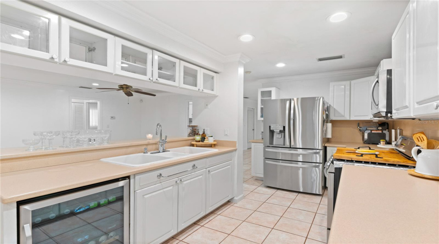 Bradenton, Florida 34208, 5 Bedroom Bedrooms, ,3 Bathroombathrooms,Residential,For Sale,29Th,0,Mfro6375044