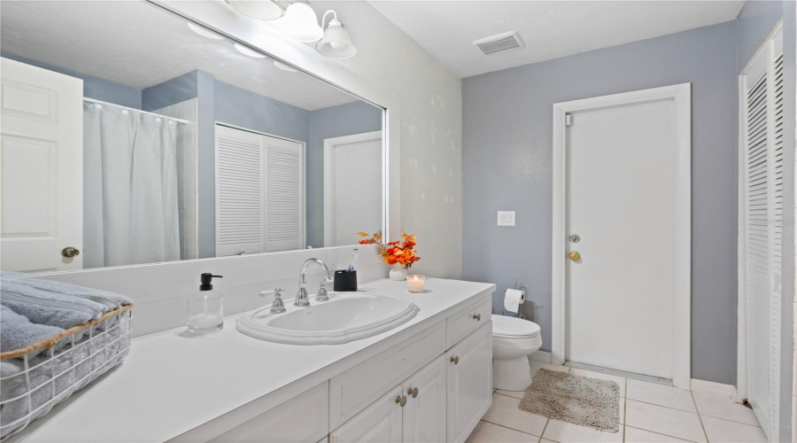 Bradenton, Florida 34208, 5 Bedroom Bedrooms, ,3 Bathroombathrooms,Residential,For Sale,29Th,0,Mfro6375044
