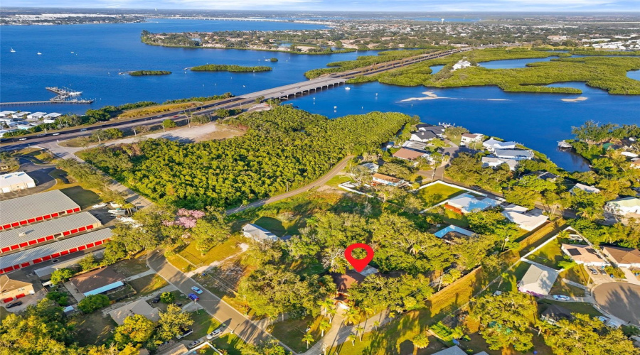 Bradenton, Florida 34208, 5 Bedroom Bedrooms, ,3 Bathroombathrooms,Residential,For Sale,29Th,0,Mfro6375044