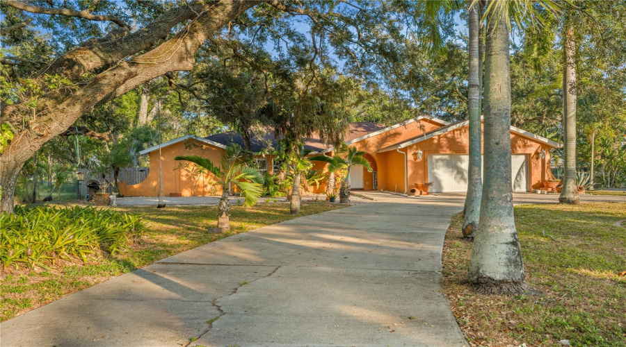 Bradenton, Florida 34208, 5 Bedroom Bedrooms, ,3 Bathroombathrooms,Residential,For Sale,29Th,0,Mfro6375044