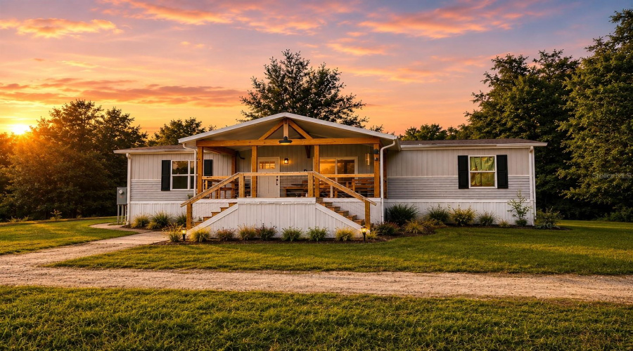 Bushnell, Florida 33513, 3 Bedroom Bedrooms, ,2 Bathroombathrooms,Residential,For Sale,44Th,0,Mfrw7880602
