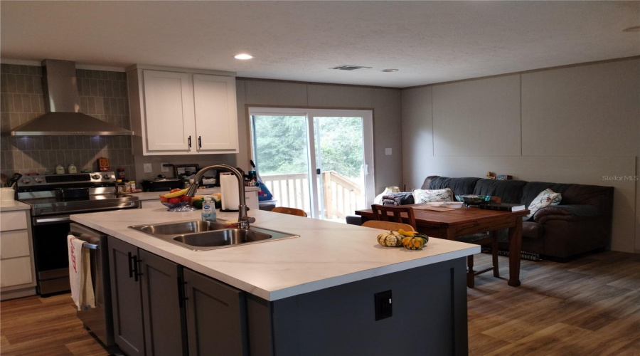 Bushnell, Florida 33513, 3 Bedroom Bedrooms, ,2 Bathroombathrooms,Residential,For Sale,44Th,0,Mfrw7880602