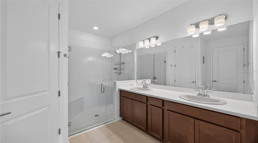 Nokomis, Florida 34275, 5 Bedroom Bedrooms, ,3 Bathroombathrooms,Residential,For Sale,Shady Palms,0,Mfra4702633