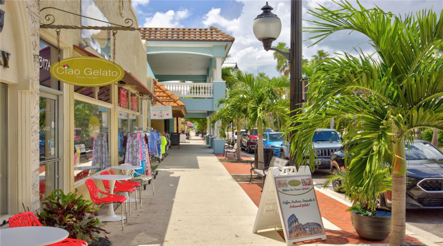 Nokomis, Florida 34275, 5 Bedroom Bedrooms, ,3 Bathroombathrooms,Residential,For Sale,Shady Palms,0,Mfra4702633