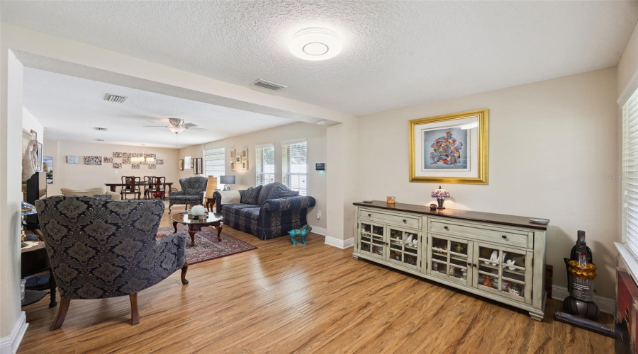 Orlando, Florida 32806, 3 Bedroom Bedrooms, ,2 Bathroombathrooms,Residential,For Sale,Grant,0,Mfro6428161