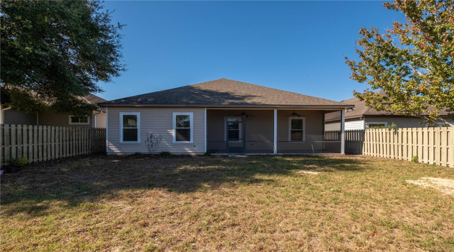 Gainesville, Florida 32608, 3 Bedroom Bedrooms, ,2 Bathroombathrooms,Residential,For Sale,80Th,0,Mfrgc540315