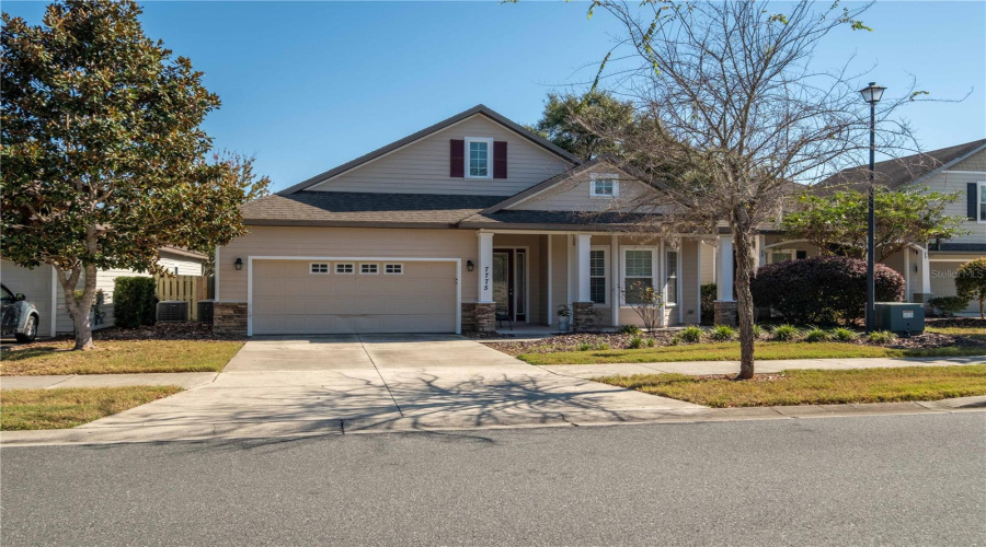 Gainesville, Florida 32608, 3 Bedroom Bedrooms, ,2 Bathroombathrooms,Residential,For Sale,80Th,0,Mfrgc540315