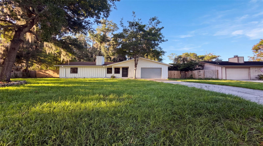 Gainesville, Florida 32606, 3 Bedroom Bedrooms, ,2 Bathroombathrooms,Residential,For Sale,29Th,0,Mfro6434007