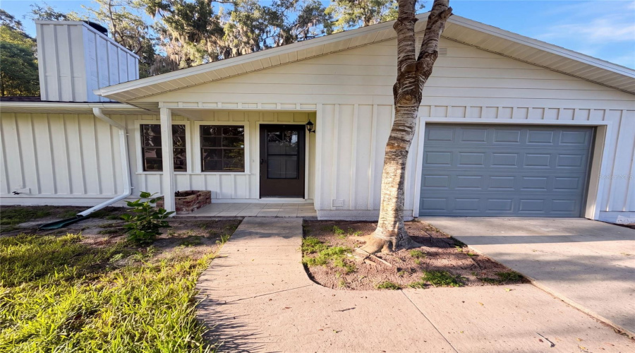 Gainesville, Florida 32606, 3 Bedroom Bedrooms, ,2 Bathroombathrooms,Residential,For Sale,29Th,0,Mfro6434007