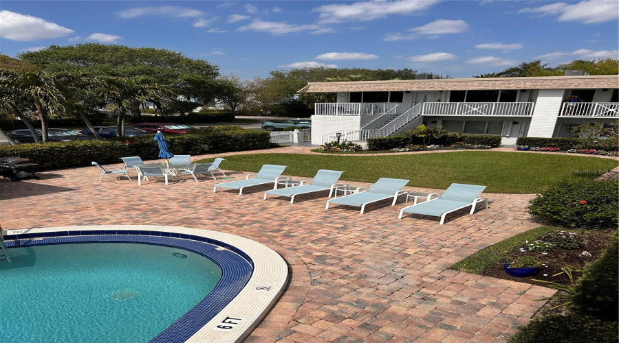 Delray Beach, Florida 33483, 2 Bedroom Bedrooms, ,1 Bathroombathrooms,Residential,For Sale,8Th,0,Mfrns1084091