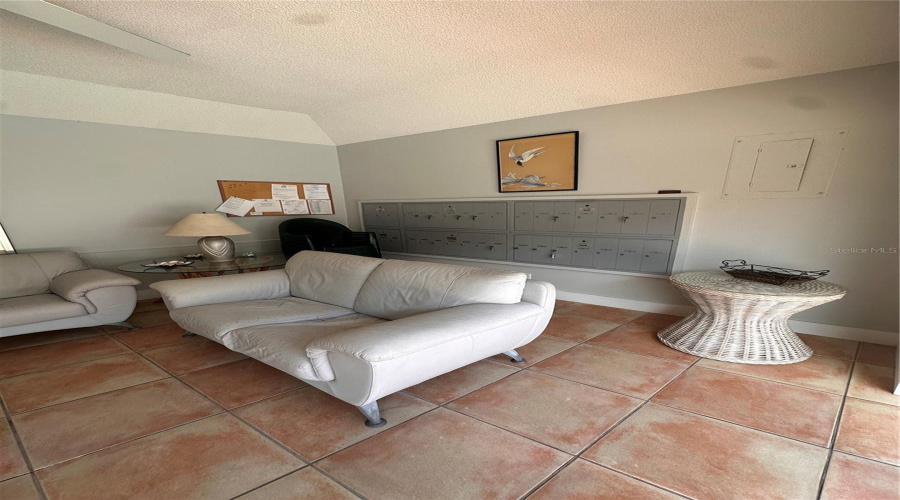 Delray Beach, Florida 33483, 2 Bedroom Bedrooms, ,1 Bathroombathrooms,Residential,For Sale,8Th,0,Mfrns1084091