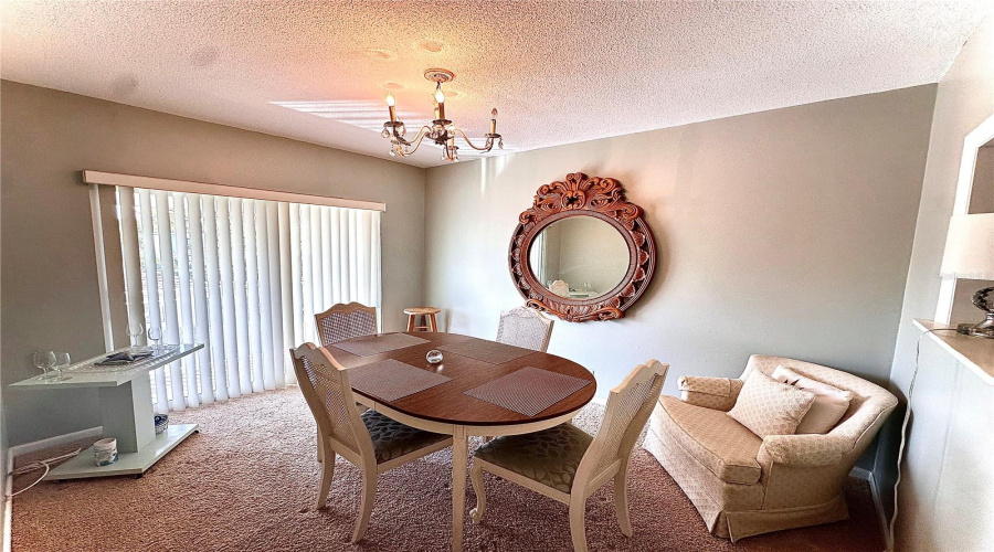 Delray Beach, Florida 33483, 2 Bedroom Bedrooms, ,1 Bathroombathrooms,Residential,For Sale,8Th,0,Mfrns1084091