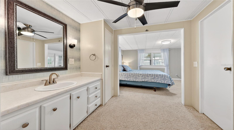 Tavares, Florida 32778, 2 Bedroom Bedrooms, ,2 Bathroombathrooms,Residential,For Sale,Todd,0,Mfrg5111601