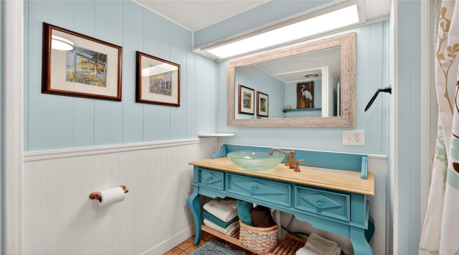 Tavares, Florida 32778, 2 Bedroom Bedrooms, ,2 Bathroombathrooms,Residential,For Sale,Todd,0,Mfrg5111601