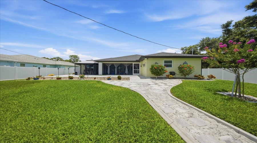 Port Charlotte, Florida 33948, 3 Bedroom Bedrooms, ,2 Bathroombathrooms,Residential,For Sale,Shirley,0,Mfrl4963267