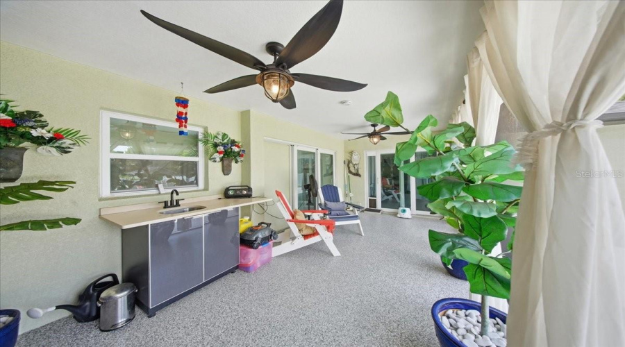 Port Charlotte, Florida 33948, 3 Bedroom Bedrooms, ,2 Bathroombathrooms,Residential,For Sale,Shirley,0,Mfrl4963267