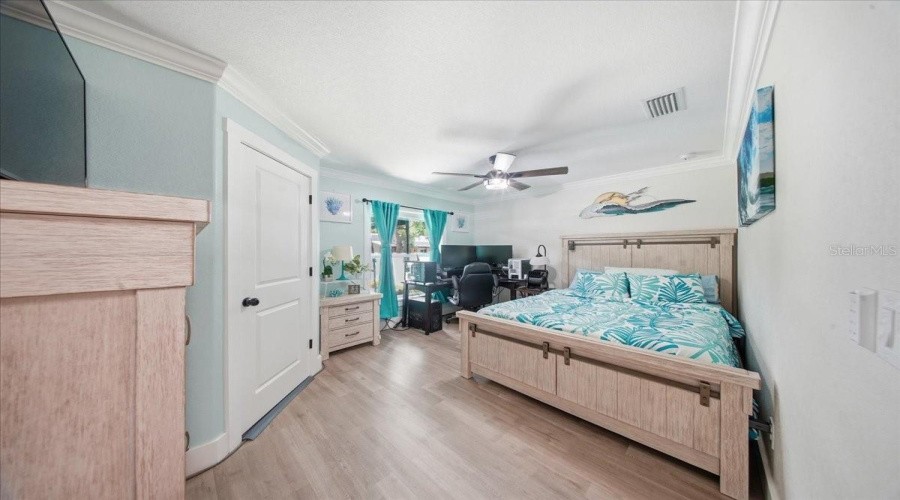 Port Charlotte, Florida 33948, 3 Bedroom Bedrooms, ,2 Bathroombathrooms,Residential,For Sale,Shirley,0,Mfrl4963267