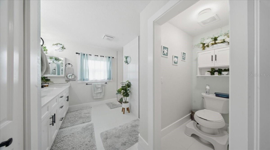 Port Charlotte, Florida 33948, 3 Bedroom Bedrooms, ,2 Bathroombathrooms,Residential,For Sale,Shirley,0,Mfrl4963267