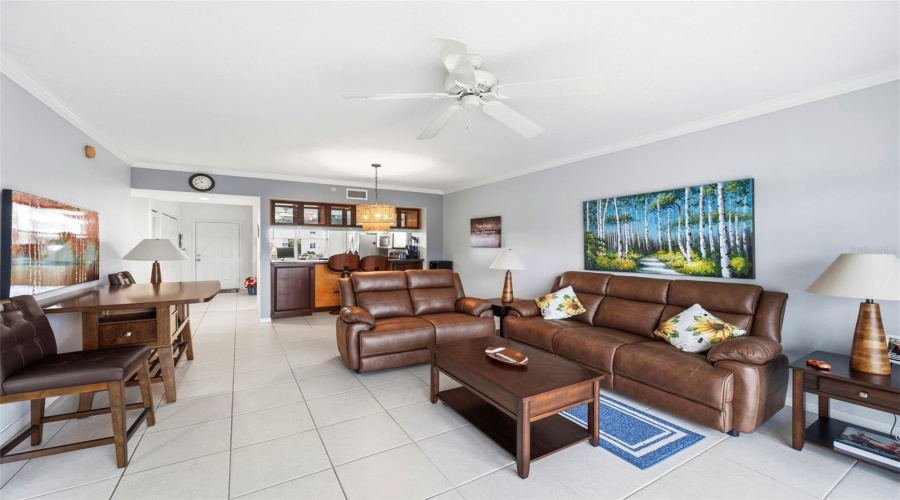 Largo, Florida 33771, 2 Bedroom Bedrooms, ,2 Bathroombathrooms,Residential,For Sale,Country Club,0,Mfrtb8525088