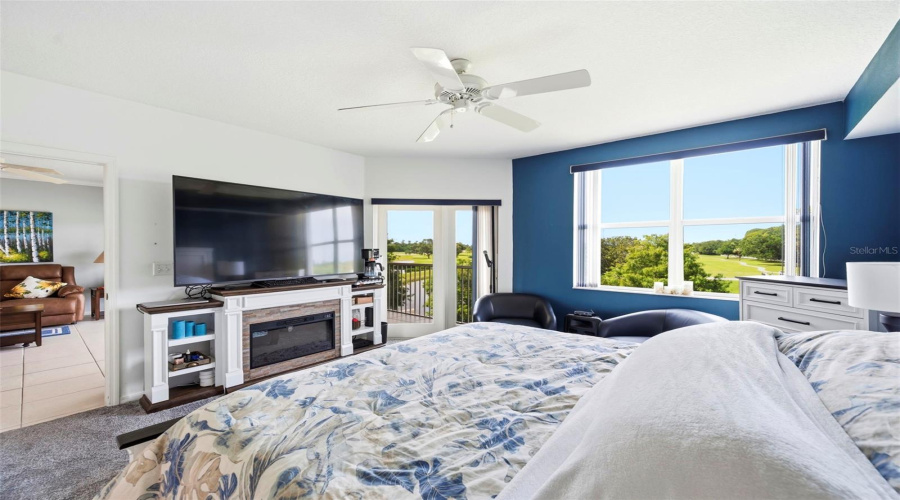 Largo, Florida 33771, 2 Bedroom Bedrooms, ,2 Bathroombathrooms,Residential,For Sale,Country Club,0,Mfrtb8525088