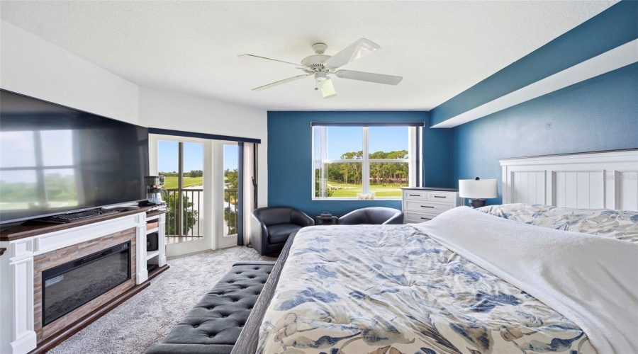 Largo, Florida 33771, 2 Bedroom Bedrooms, ,2 Bathroombathrooms,Residential,For Sale,Country Club,0,Mfrtb8525088