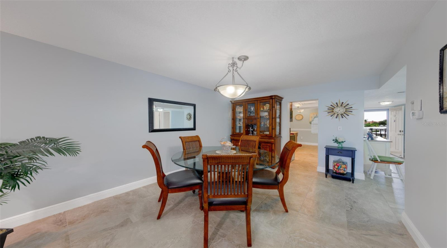 Clearwater, Florida 33764, 2 Bedroom Bedrooms, ,2 Bathroombathrooms,Residential,For Sale,Us Highway 19,0,Mfrtb8541869