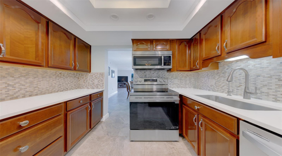 Clearwater, Florida 33764, 2 Bedroom Bedrooms, ,2 Bathroombathrooms,Residential,For Sale,Us Highway 19,0,Mfrtb8541869
