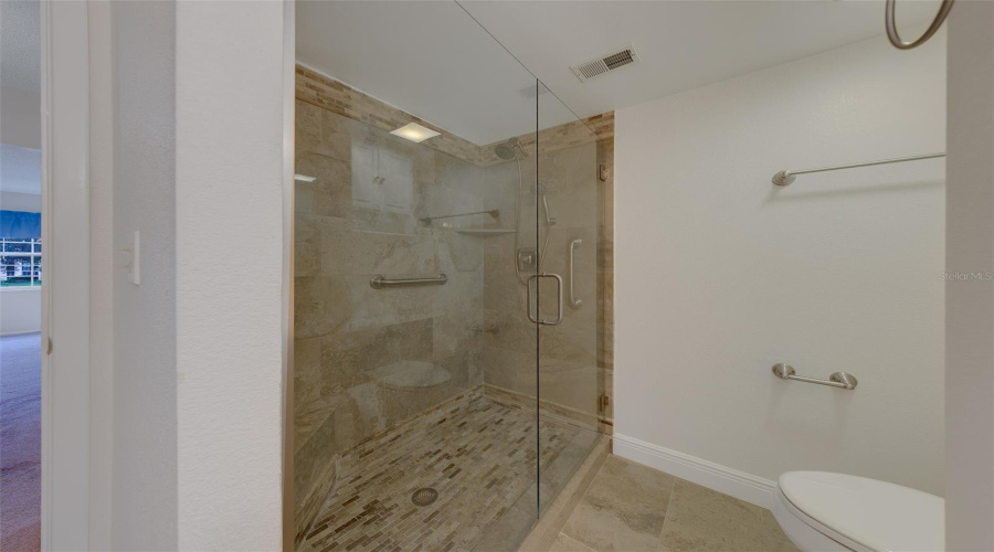 Clearwater, Florida 33764, 2 Bedroom Bedrooms, ,2 Bathroombathrooms,Residential,For Sale,Us Highway 19,0,Mfrtb8541869